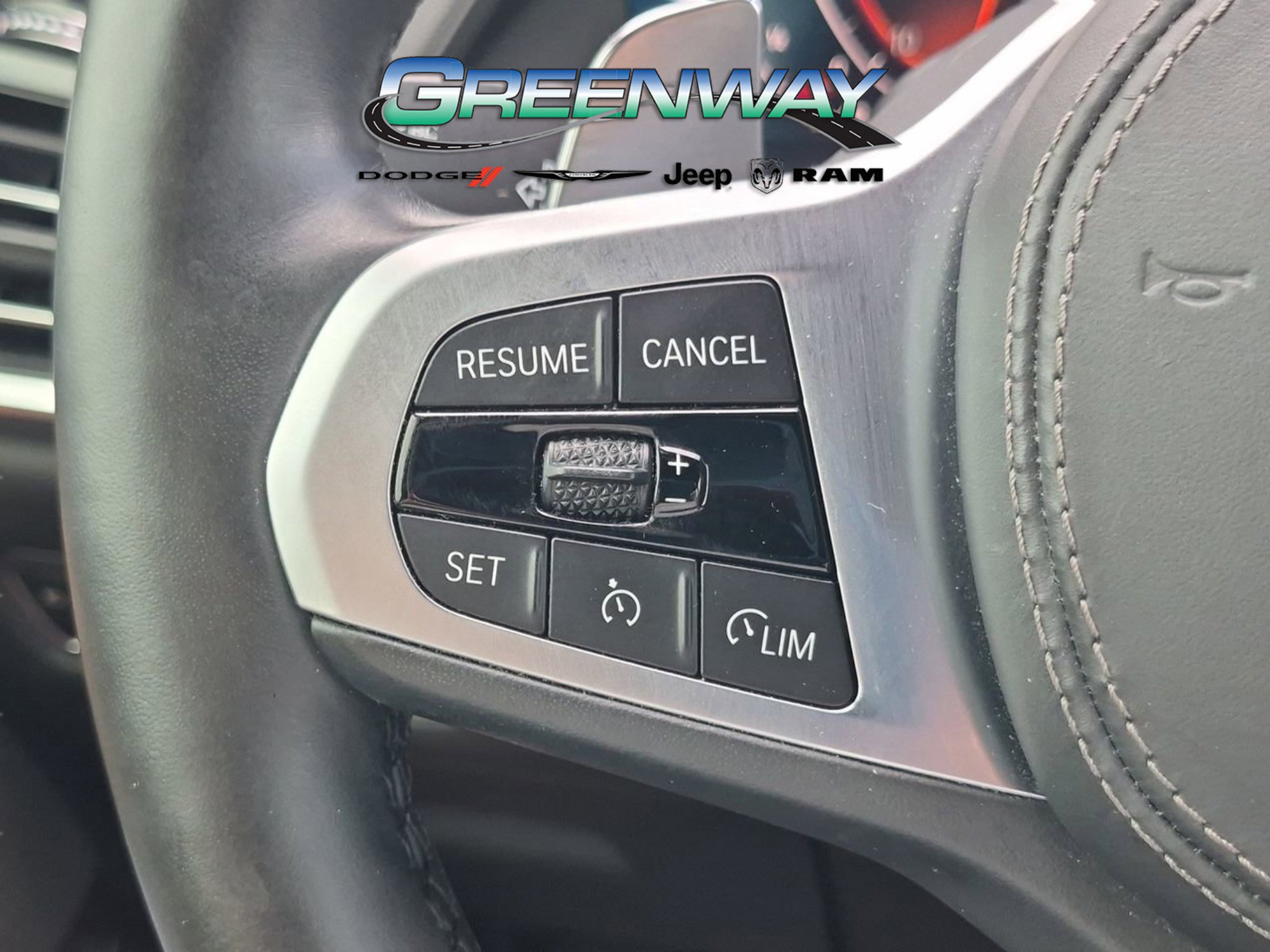 Used 2019 BMW X5 xDrive50i w/ M Sport Package AWD/4WD image 21
