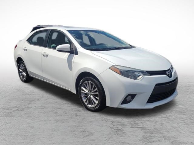 Used 2015 Toyota Corolla LE image 3