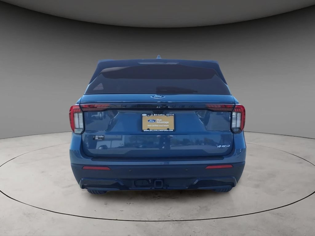 Certified 2025 Ford Explorer ST-Line AWD/4WD image 9