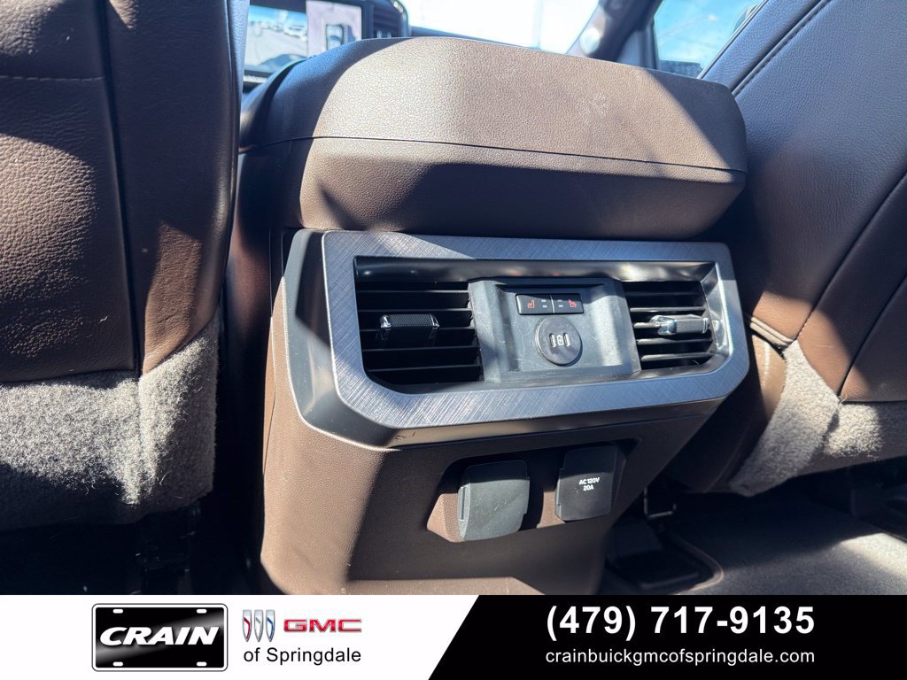 Used 2023 Ford F250 King Ranch w/ FX4 Off-Road Package AWD/4WD image 26
