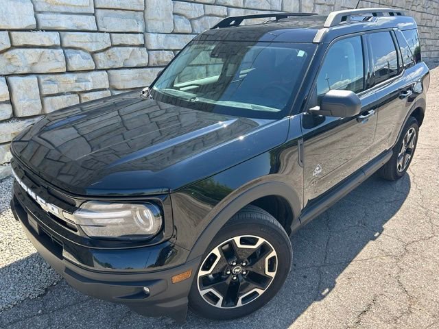 Used 2023 Ford Bronco Sport Outer Banks w/ Tech Package AWD/4WD image 1