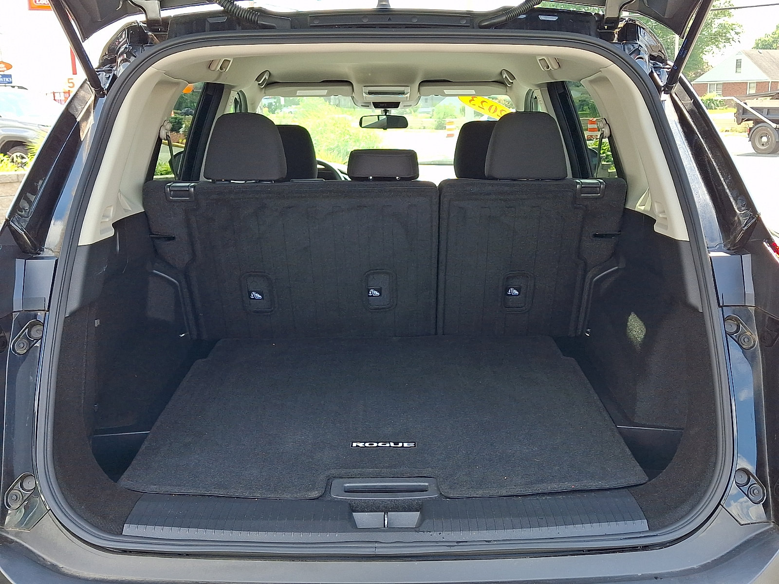 Certified 2023 Nissan Rogue S AWD/4WD image 29
