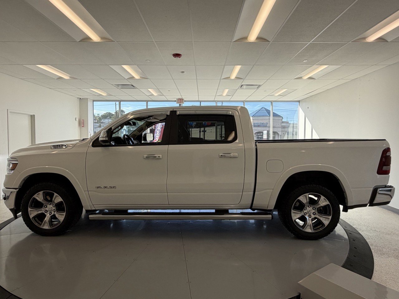 Used 2020 RAM 1500 Laramie image 70