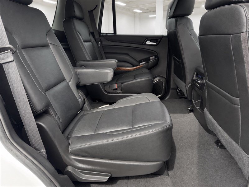 Used 2020 Chevrolet Tahoe Premier AWD/4WD image 30