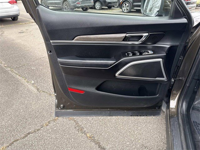 Used 2020 Kia Telluride EX w/ Towing Package image 13