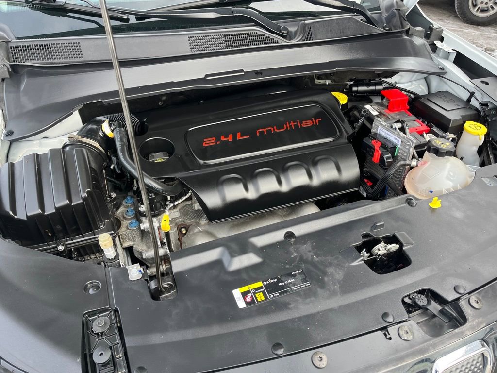 Used 2022 Jeep Compass Limited w/ Elite Group image 9