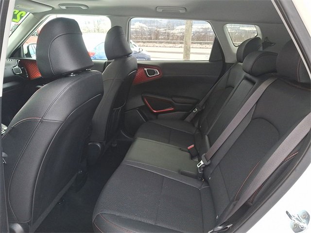 Certified 2022 Kia Soul Turbo image 10