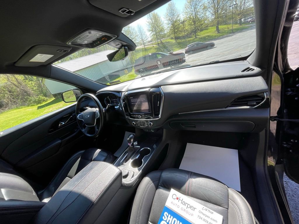 Used 2023 Chevrolet Traverse RS AWD/4WD image 12