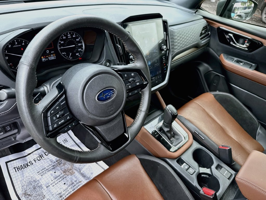 Used 2025 Subaru Forester Touring AWD/4WD image 11
