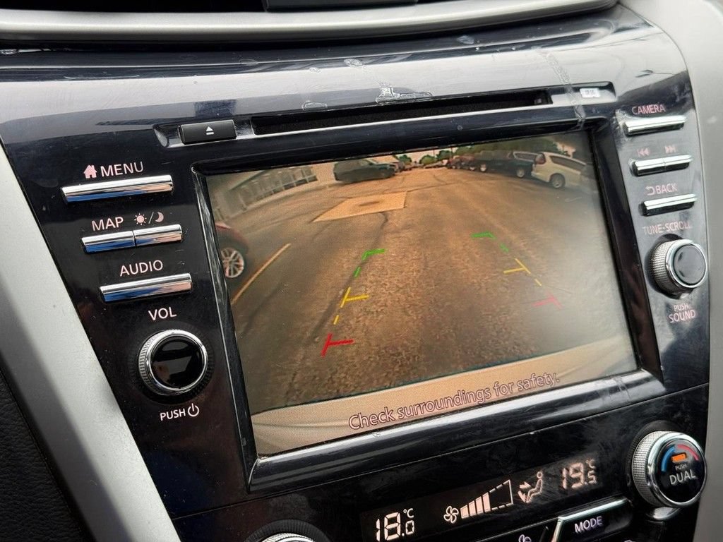 Used 2019 Nissan Murano SV AWD/4WD image 17