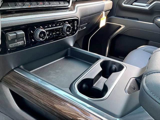 New 2026 Chevrolet Silverado 2500 LT w/ Trail Boss Package AWD/4WD image 13