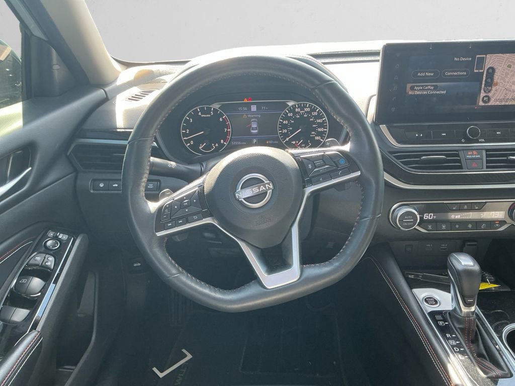 Used 2023 Nissan Altima 2.0 SR FWD image 12