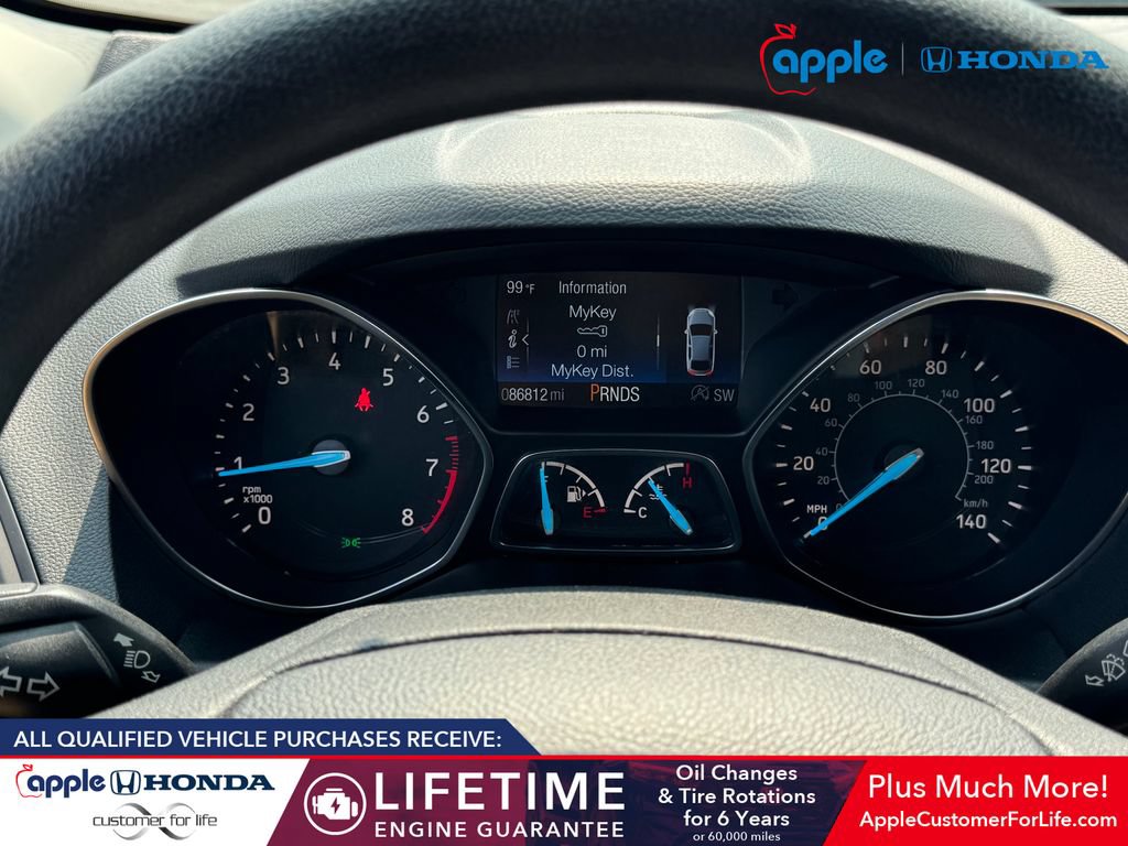 Used 2018 Ford Escape SE w/ SE Sync 3 Package AWD/4WD image 11