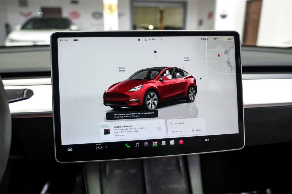 Used 2023 Tesla Model Y AWD image 24