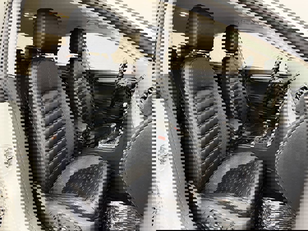 Used 2014 Volkswagen CC R-Line image 20