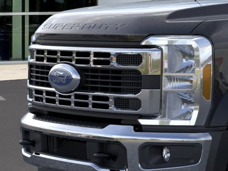 New 2026 Ford F550 4x4 Regular Cab Super Duty w/ XLT Value Package image 17