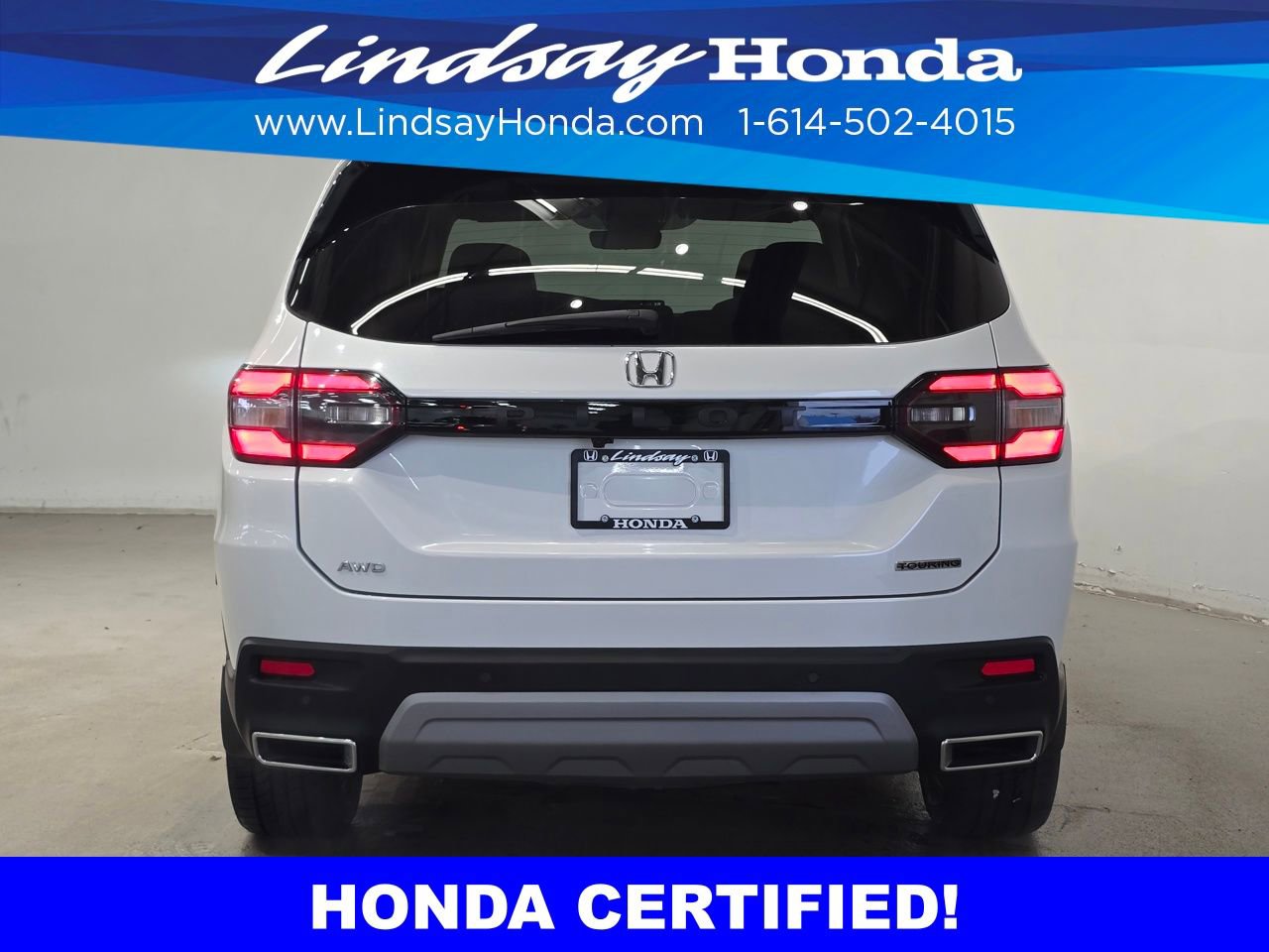 Certified 2024 Honda Pilot Touring image 5