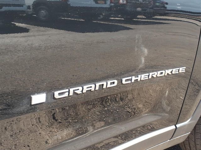 Certified 2023 Jeep Grand Cherokee L Laredo w/ Luxury Tech Group I AWD/4WD image 28
