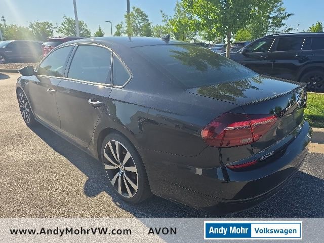 Used 2018 Volkswagen Passat 3.6 FWD image 4
