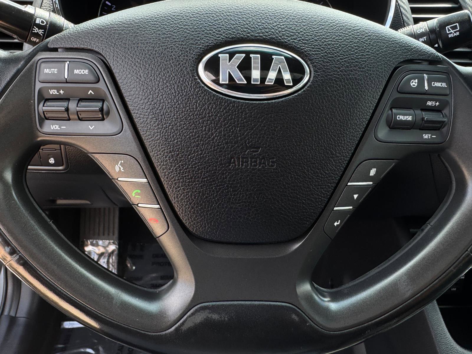 Used 2015 Kia Forte EX w/ EX Premium Package FWD image 19