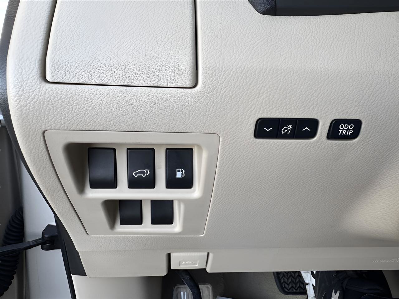 Used 2012 Lexus RX 450h FWD w/ Premium Pkg image 25