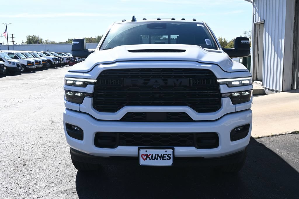 New 2027 RAM 2500 Laramie AWD/4WD image 9