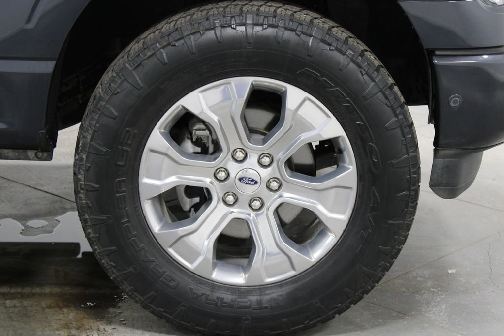 Certified 2022 Ford F150 Platinum w/ Equipment Group 701A High image 13