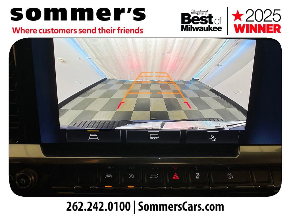 Used 2024 Chevrolet Silverado 1500 RST AWD/4WD image 18