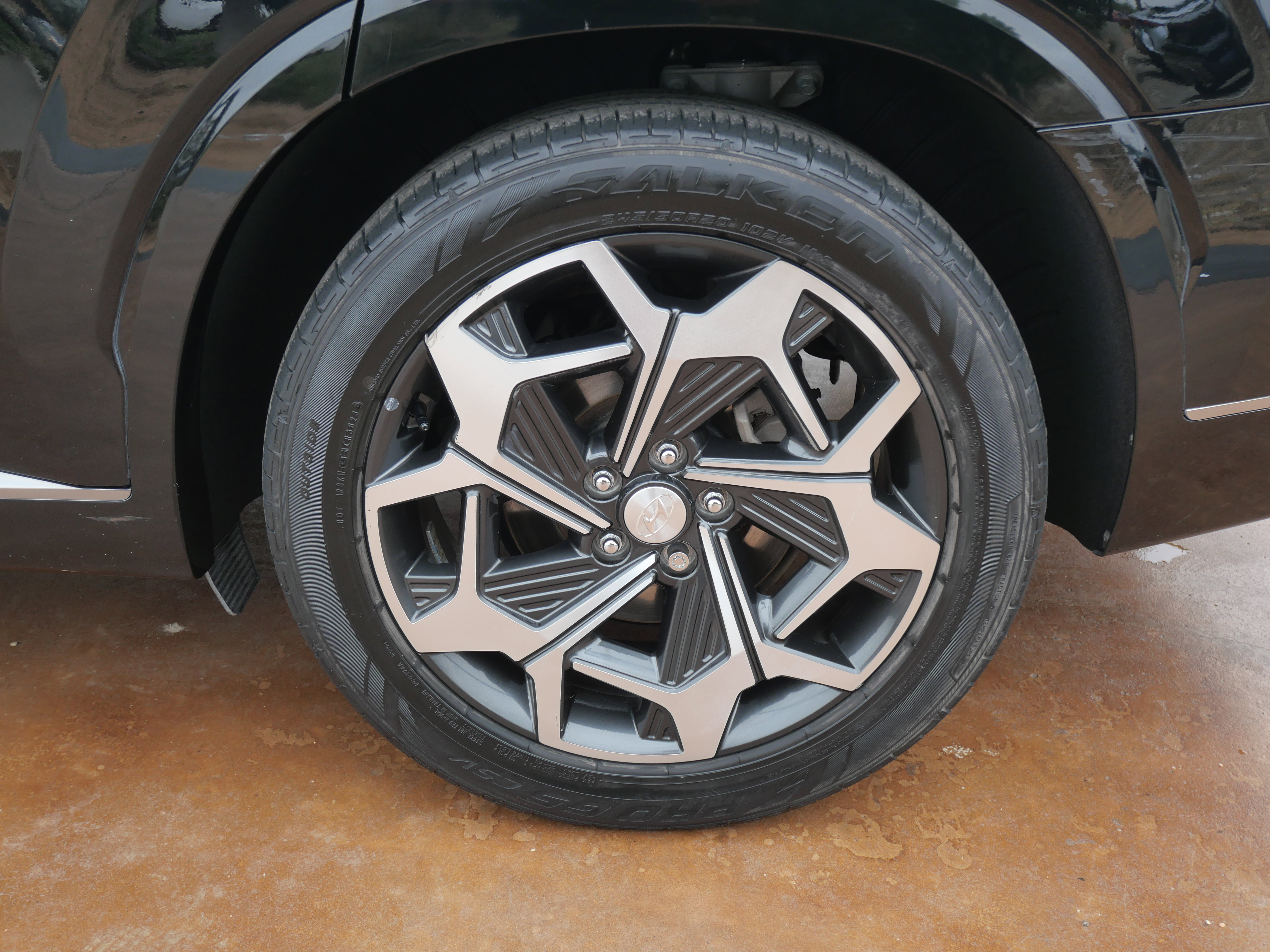 Used 2022 Hyundai Palisade Calligraphy image 7