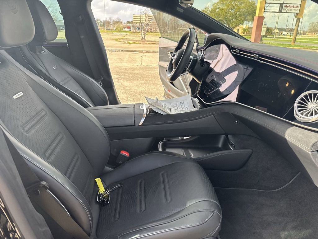 Used 2022 Mercedes-Benz EQS AMG 4MATIC image 31
