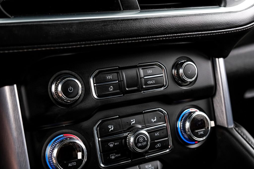 Used 2022 GMC Yukon XL SLE AWD/4WD image 23