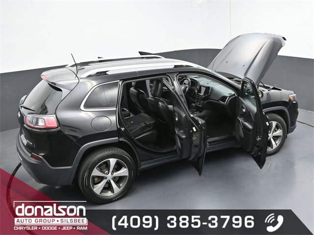 Used 2020 Jeep Cherokee Limited image 25