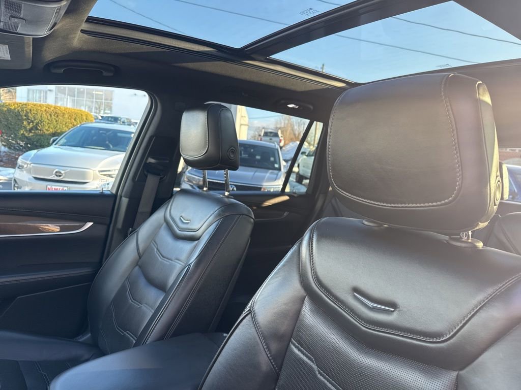 Used 2020 Cadillac XT6 Premium Luxury w/ Platinum Package image 13