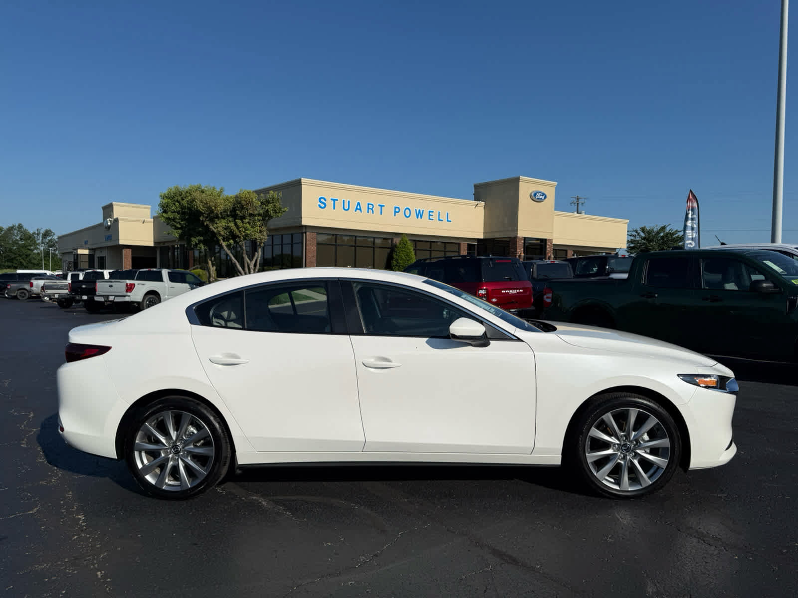 Certified 2026 MAZDA MAZDA3 2.5 S Sedan w/ Preferred Pkg FWD image 17