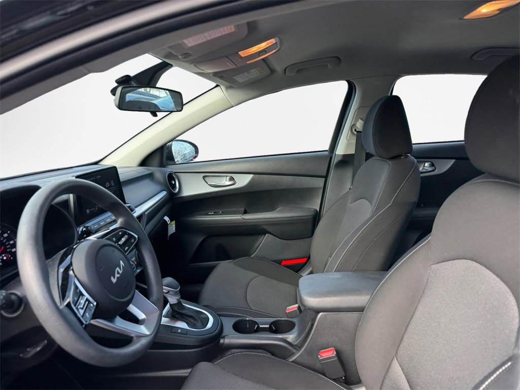 Certified 2023 Kia Forte LXS image 9