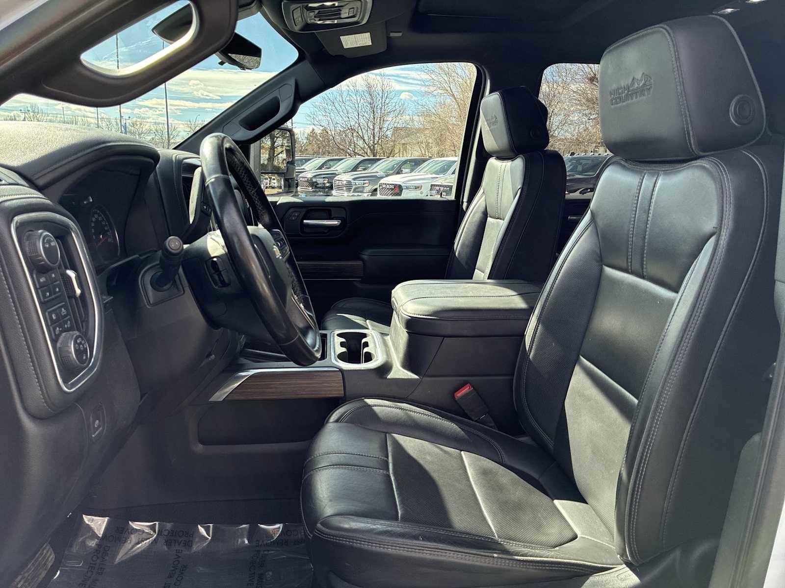 Used 2023 Chevrolet Silverado 2500 High Country w/ Z71 Off-Road Package AWD/4WD image 13