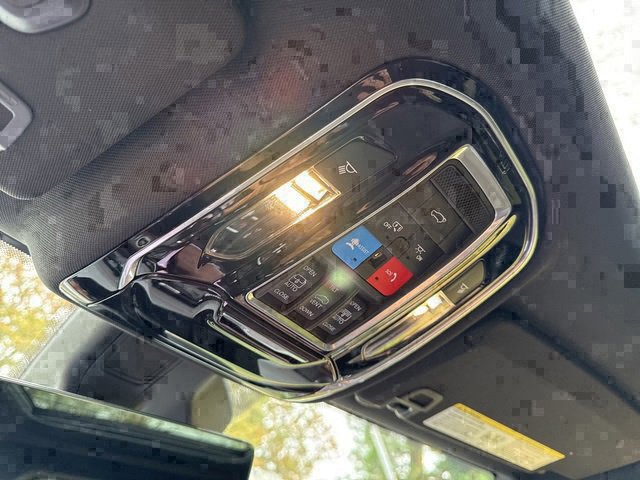 Used 2022 Jeep Grand Cherokee Summit w/ Adv Protech Group IV image 32