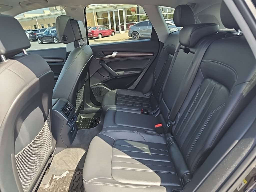 Used 2023 Audi Q5 2.0T Premium Plus AWD/4WD image 12