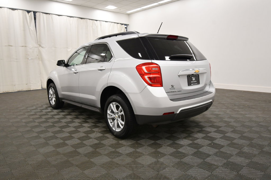 Used 2017 Chevrolet Equinox LT w/ Convenience Package AWD/4WD image 5
