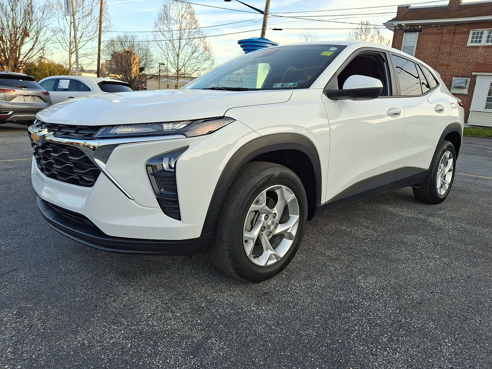 Used 2024 Chevrolet Trax LS w/ LS Convenience Package