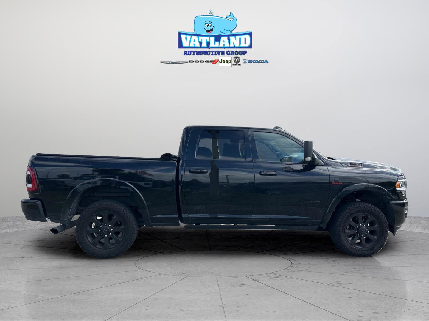 Certified 2022 RAM 3500 Laramie image 3