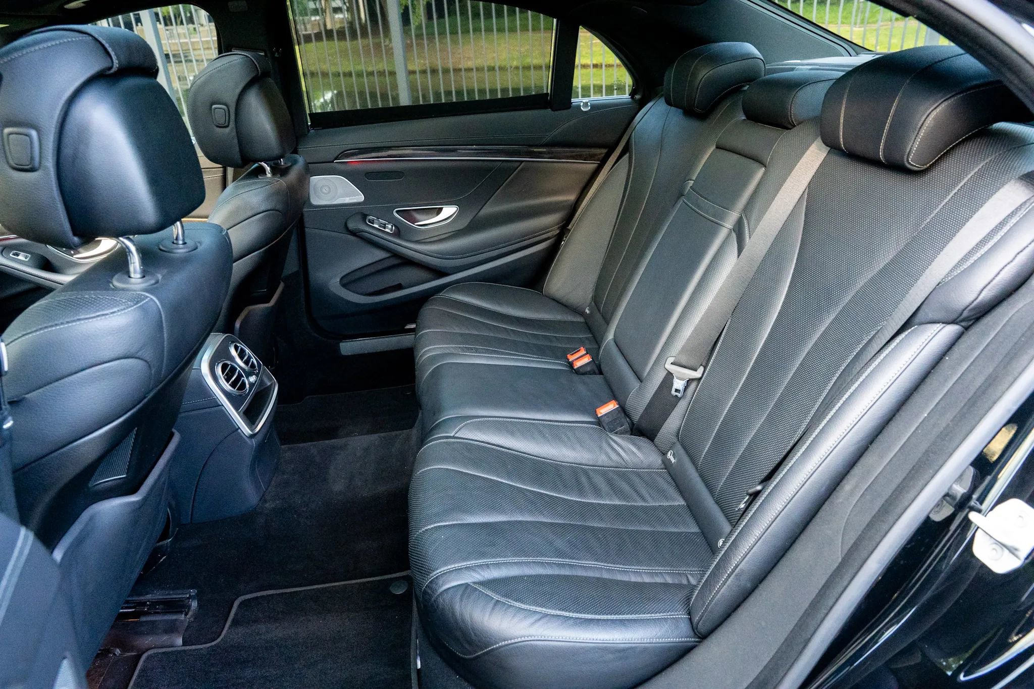 Used 2015 Mercedes-Benz S 550 Sedan image 15