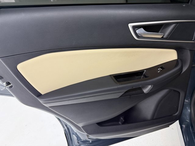 Used 2019 Ford Edge SEL w/ Equipment Group 201A image 35