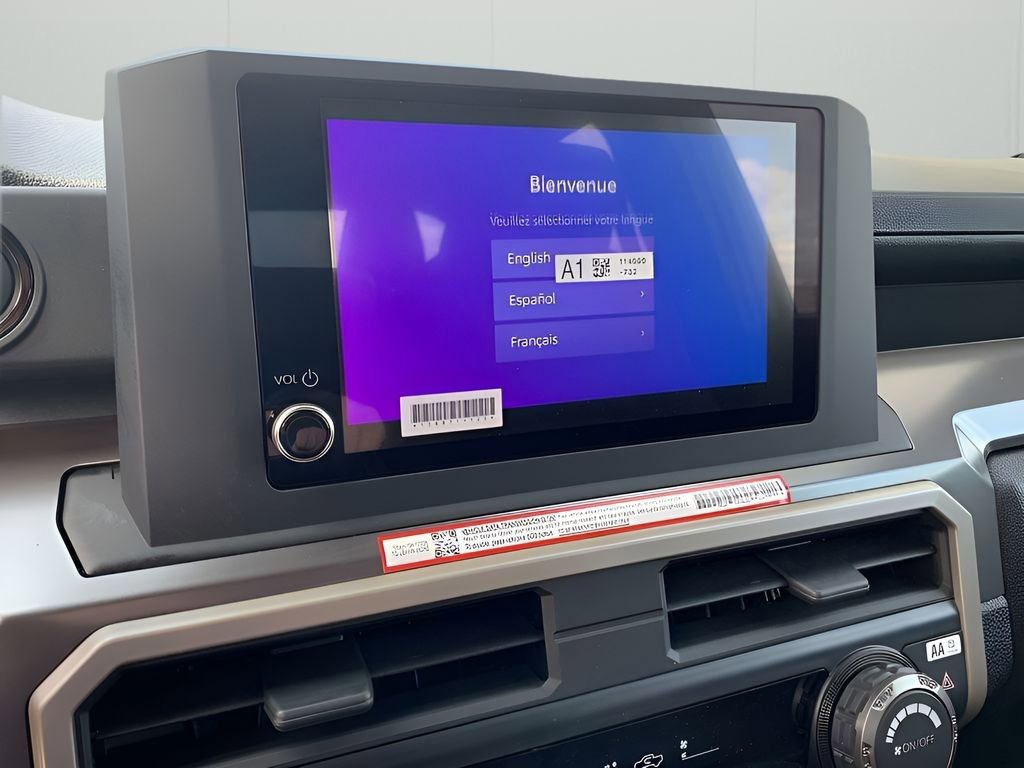 Used 2025 Toyota Tacoma SR5 image 31