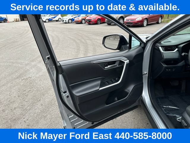 Used 2025 Toyota RAV4 XLE AWD/4WD image 26