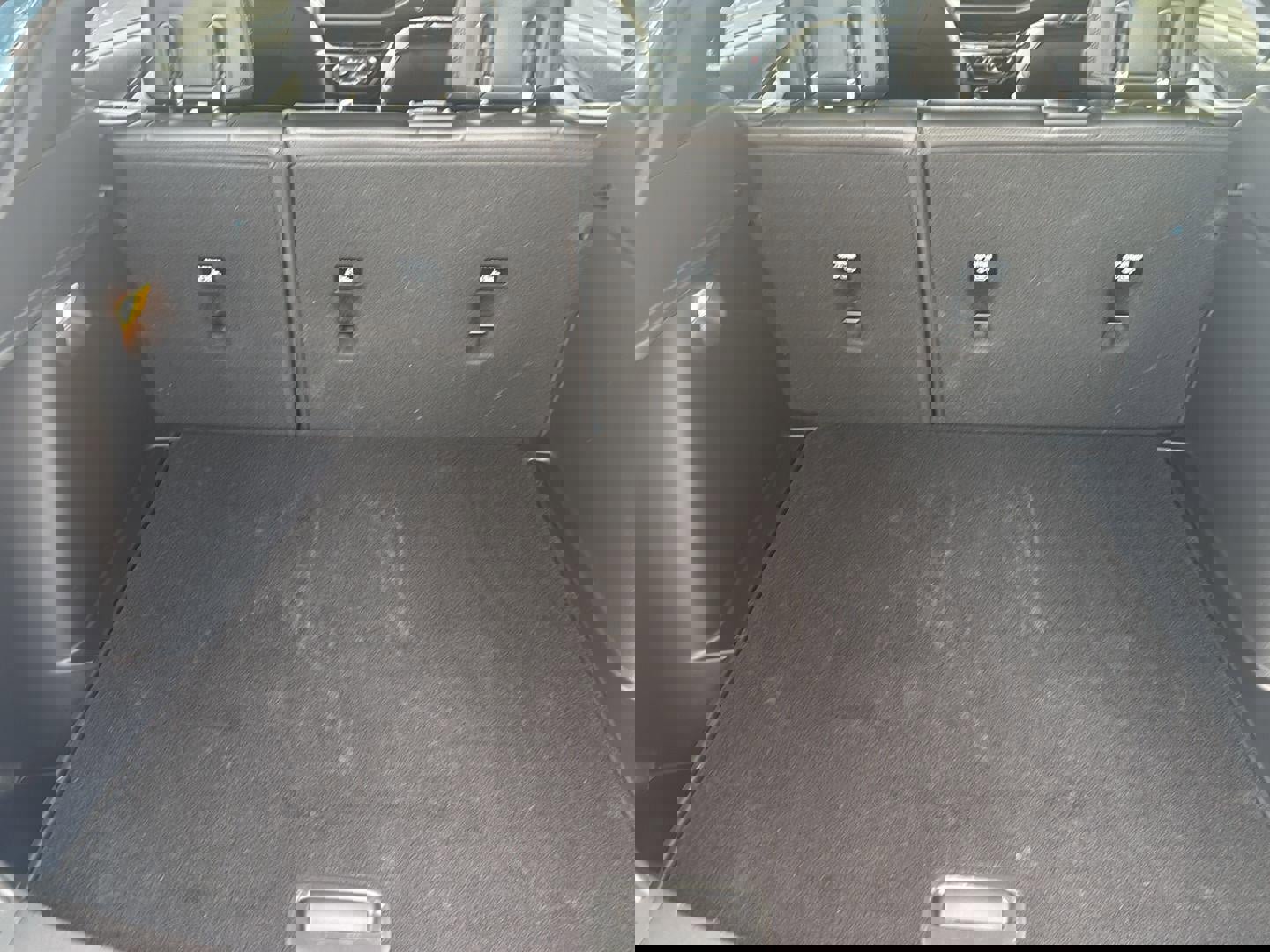 Used 2025 Buick Envista Sport Touring w/ Convenience I Package image 4