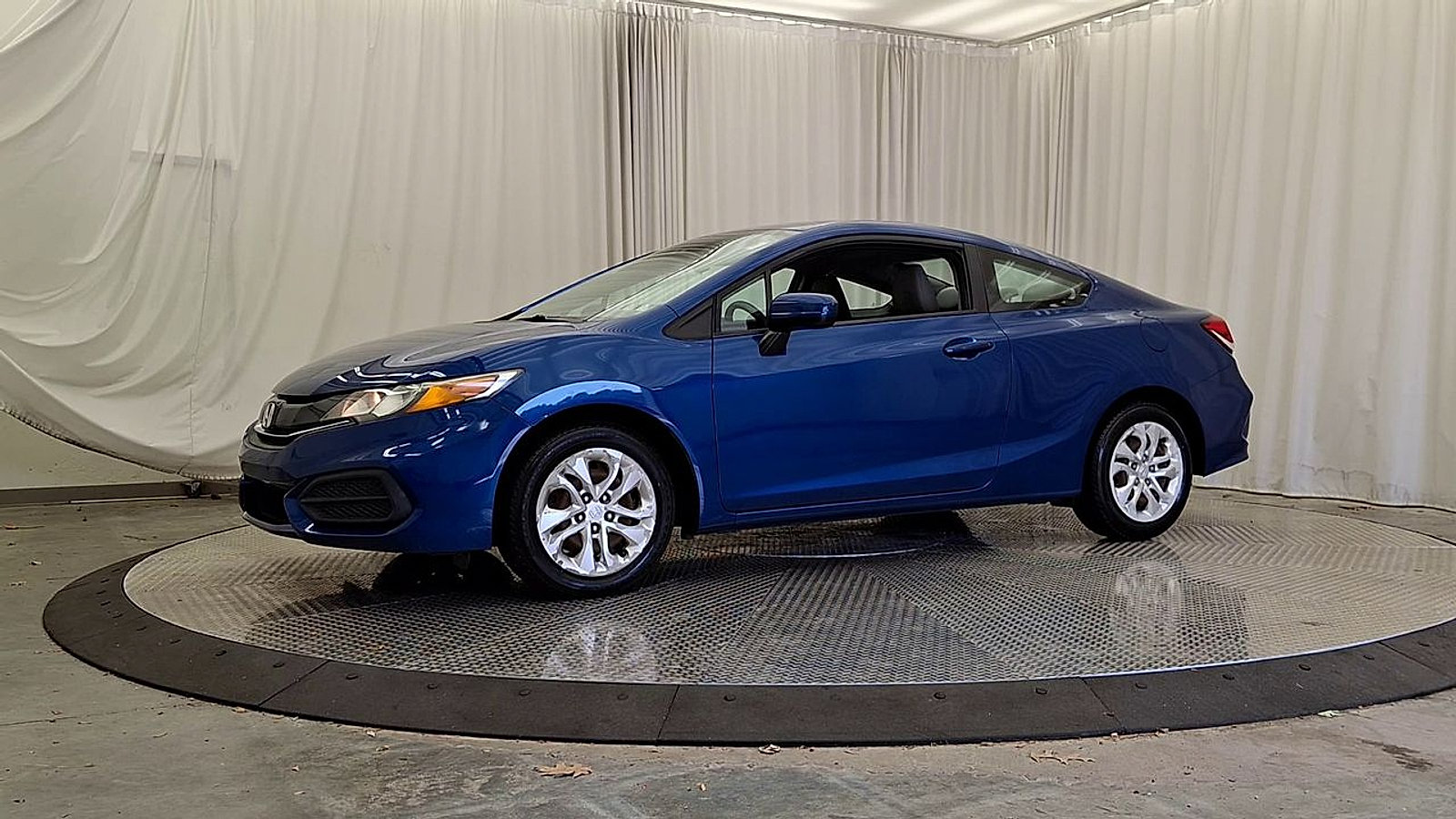 Used 2015 Honda Civic LX image 3