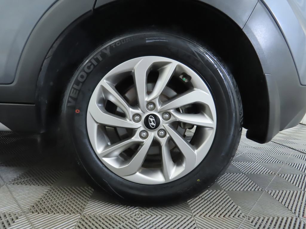 Used 2017 Hyundai Tucson SE Plus image 32