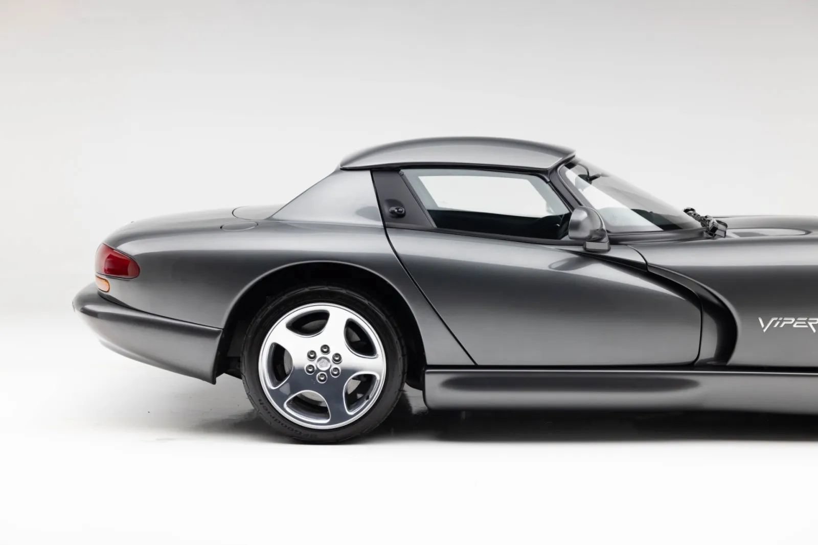 Used 2002 Dodge Viper RT/10 RWD image 36