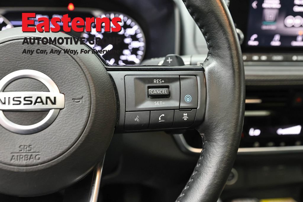 Used 2021 Nissan Rogue SV w/ Premium Package AWD/4WD image 16